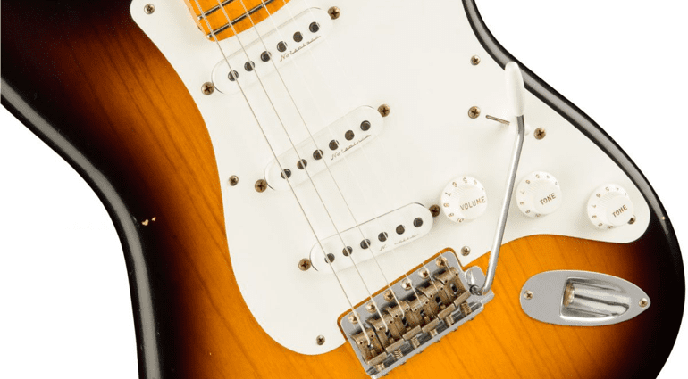 Fender Custom Shop Journeyman Relic Eric Clapton Signature Stratocaster Noiseless pickups