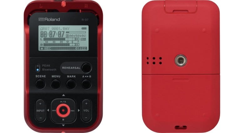 Roland R-07 Recorder Front and Back