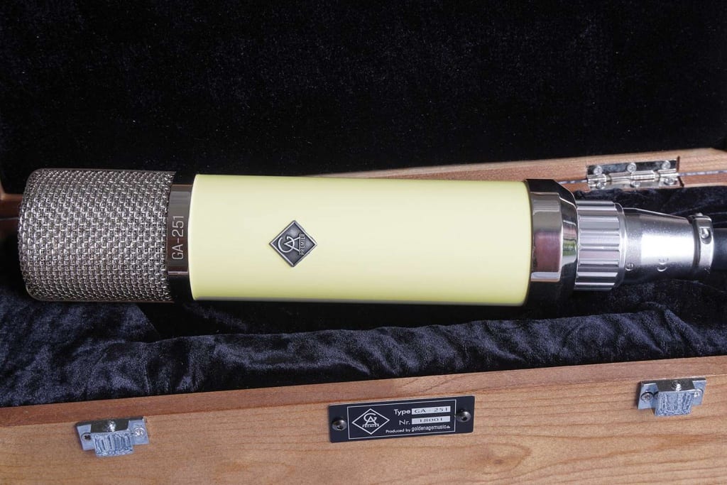 Golden Age Premier GA-251 condenser mic and case