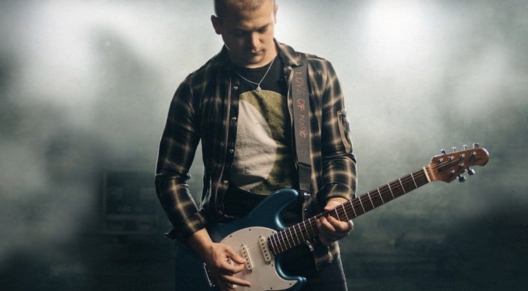Ernie Ball Music Man Hunter Hayes with his new signature Cutless