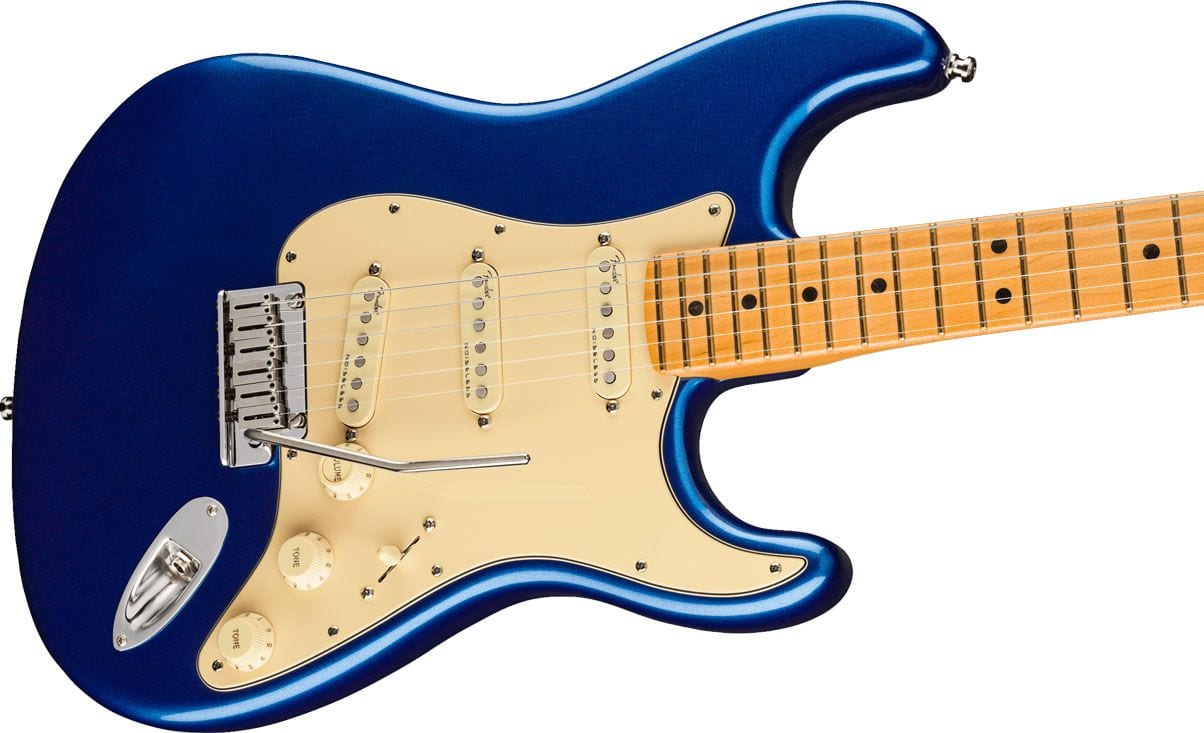 Fender American Ultra Series Stratocaster Cobra Blue
