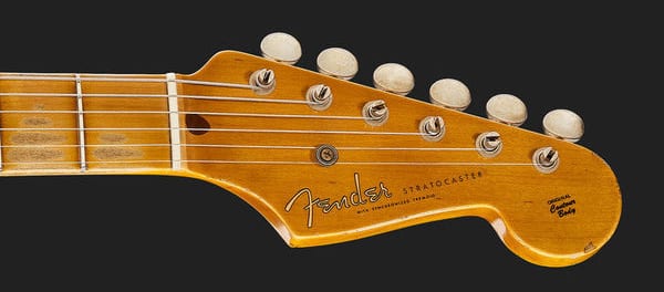 The Iconic Fender 6-in-line Stratocaster Headstock