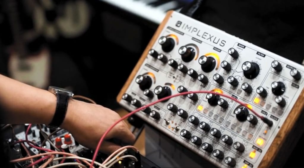 IMPLEXUS West and East Coast fusion analog synthesizer needs you