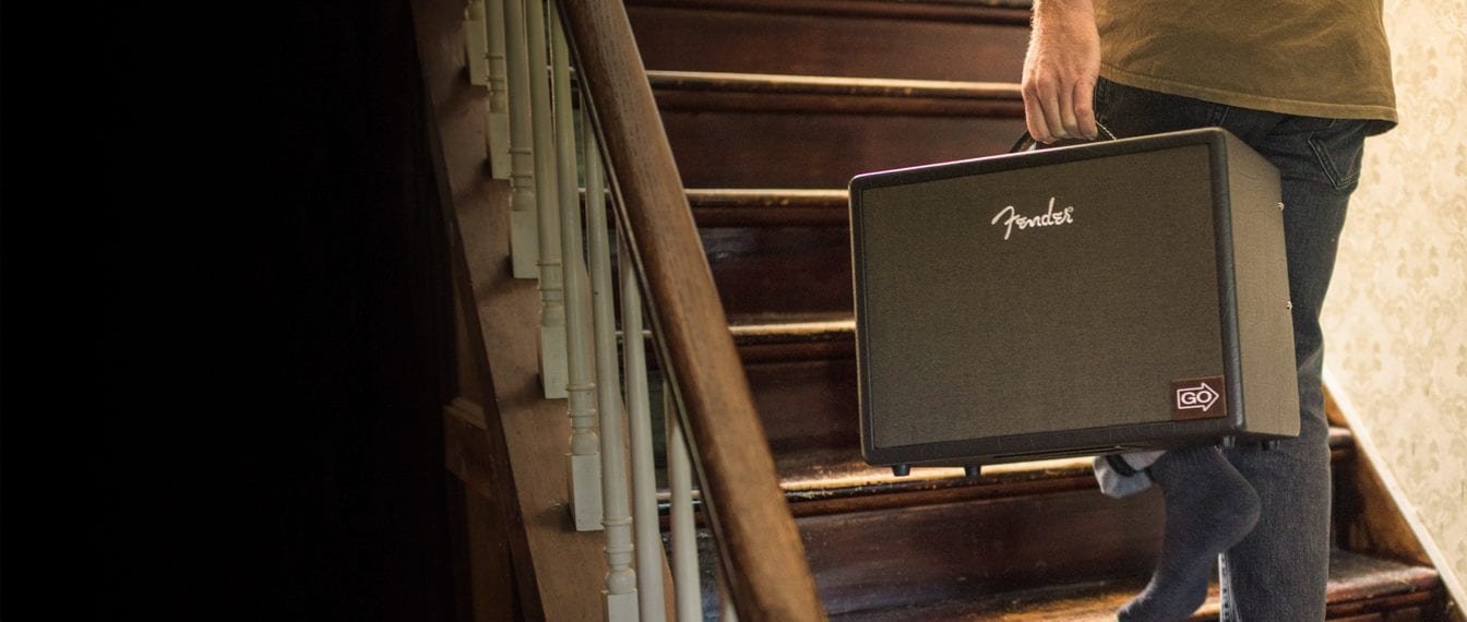 Fender Acoustic Junior, lightweight and feature packed acoustic amp