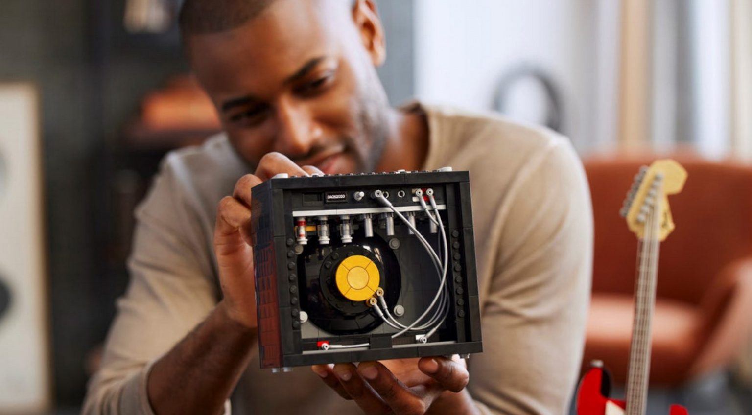 The official LEGO Fender Stratocaster kit is finally here!