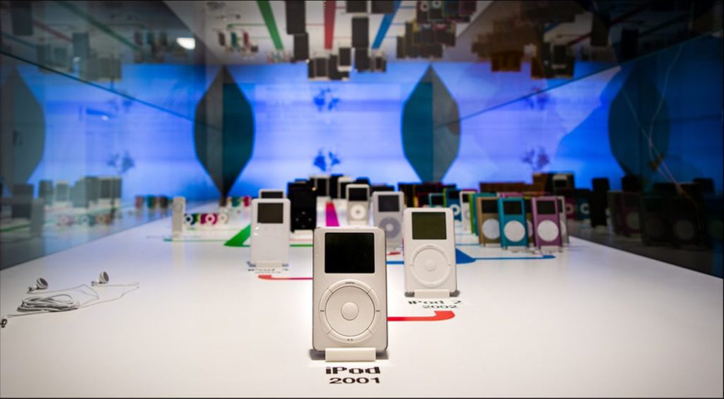 Apple iPod discontinued