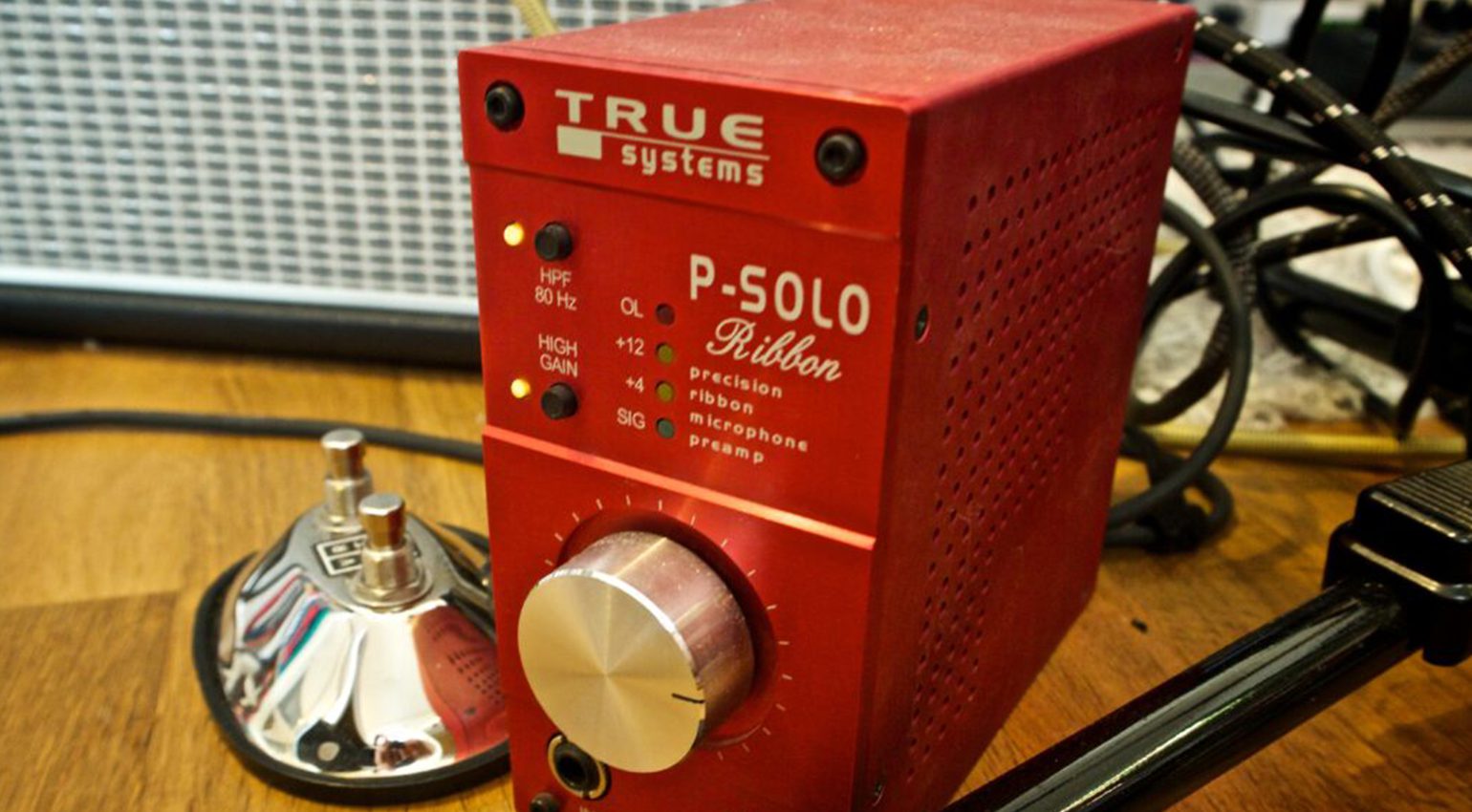 Some preamps like the True Audio P-Solo Ribbon do not supply phantom power