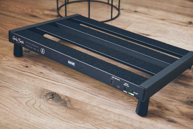 Harley Benton Spaceship PowerBar Series pedalboards