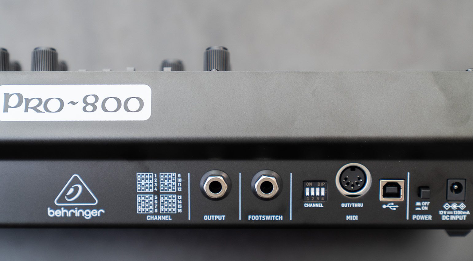 Pro-800's connectivity