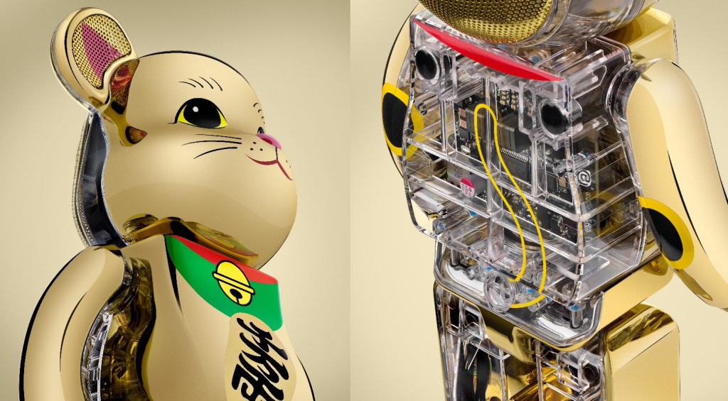 BE@RBRICK AUDIO Maneki-Neko Close up