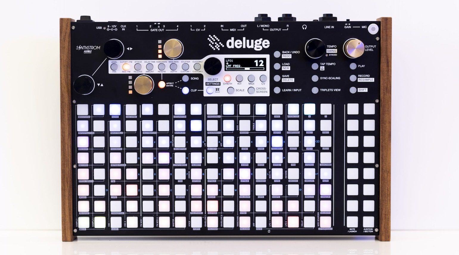 Synthstrom Audible Deluge