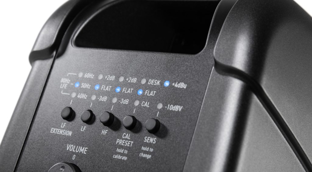 These buttons can be used to quickly change sound presets and make adjustments