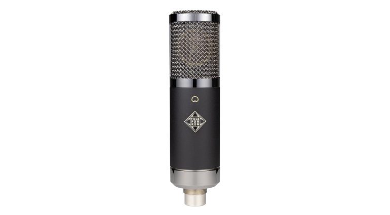 Telefunken TF17 Front view.