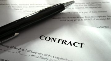 Musiclawyer: Get Your Contract Checked for Free!