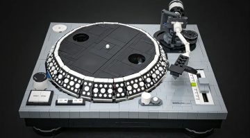 LEGO SL-1200 lead