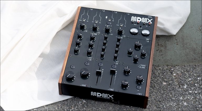 Menura Audio MDMX Modular Mixer: Design your own DJ mixer