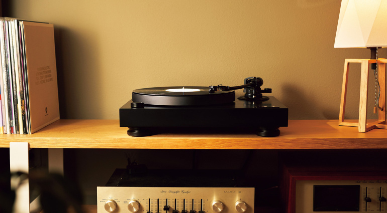 Audio-Technica AT-LP8X: A Turntable for Hi-fi Enthusiasts