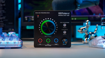 Roland BRIDGE CAST ONE: A Compact Gaming Interface