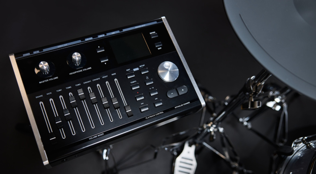 The e-drum module on the MPS-1000