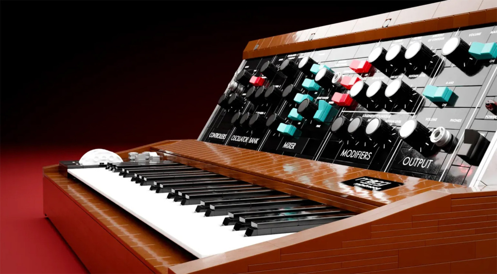 Lego Minimoog