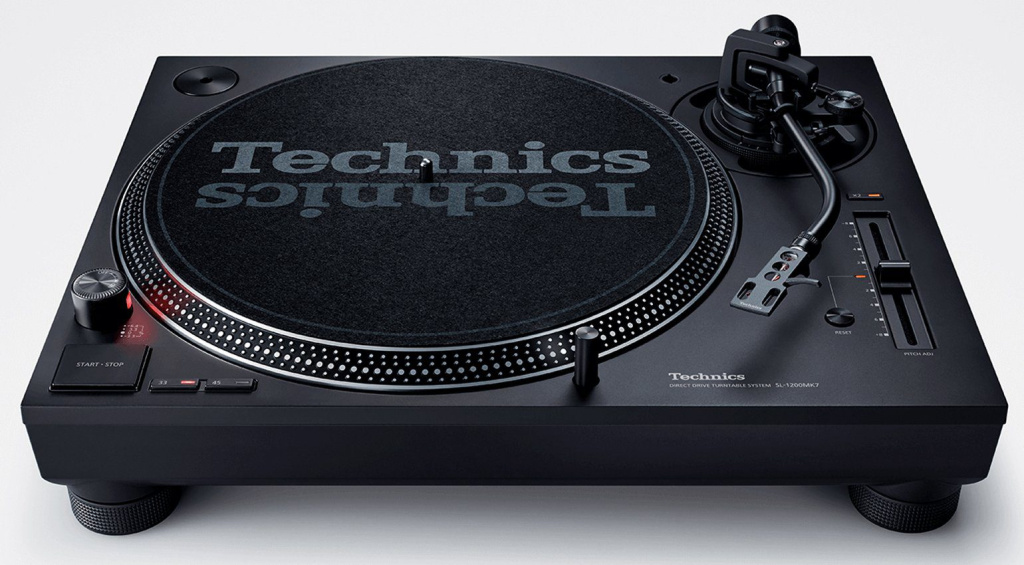 Technics SL-1210MK7