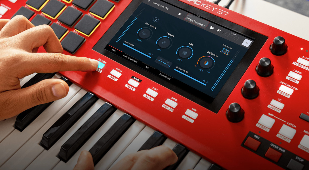 AKAI MPC 3.6 update including MPC Pro Pack