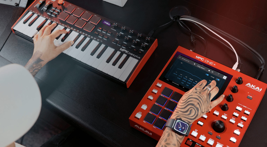 AKAI MPC 3.6 update including MPC Pro Pack