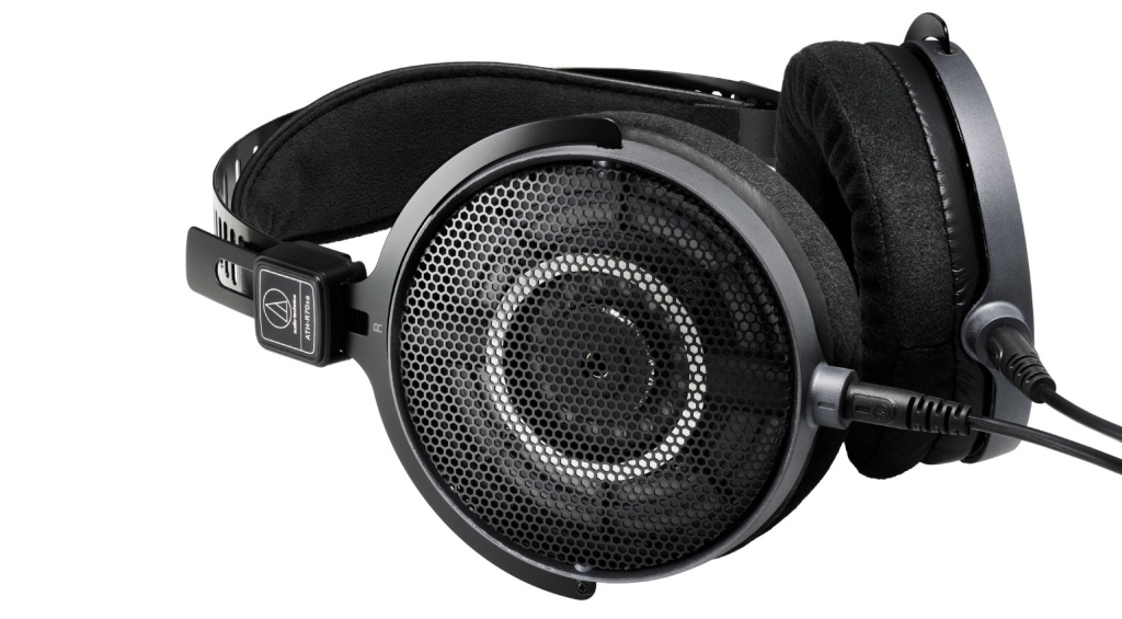 Audio-Technica ATH-R-Series: ATH-R70xa: Close up