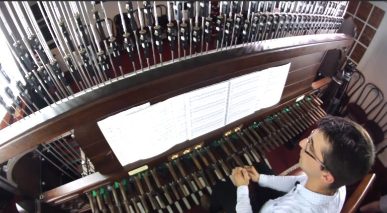 The World's Largest Instrument? It Weighs 100 Tons and is 62 m Tall!