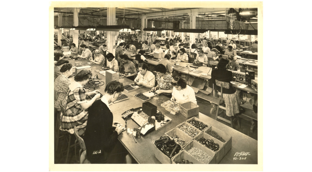 A view of the T-17 microphone production line in 1943