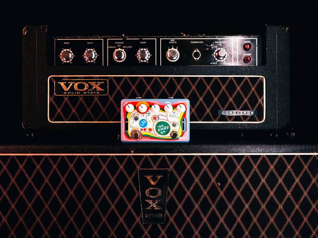 Go Rocky Go: Aclam Guitars Vox Conqueror in a pedal