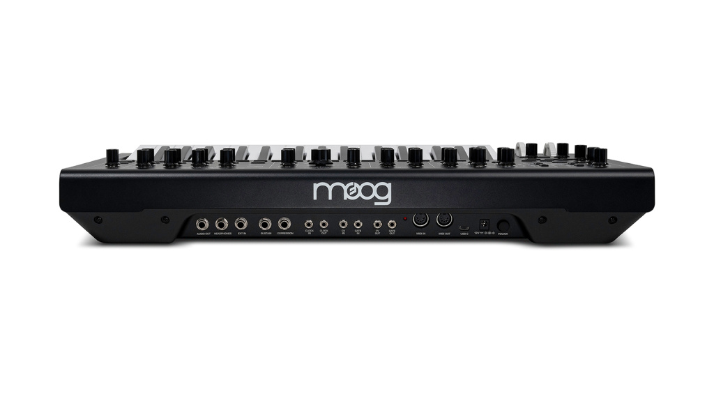 Moog_Messenger_7