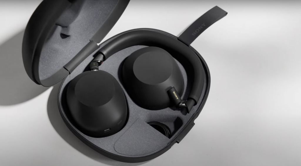SONY WH-1000XM6 Case