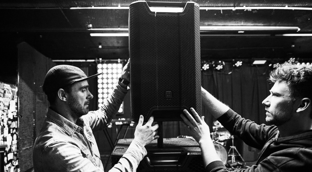 It is essential to align PA speakers correctly.