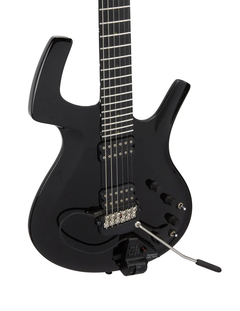 Lynch's Parker Fly with MIDI pickup