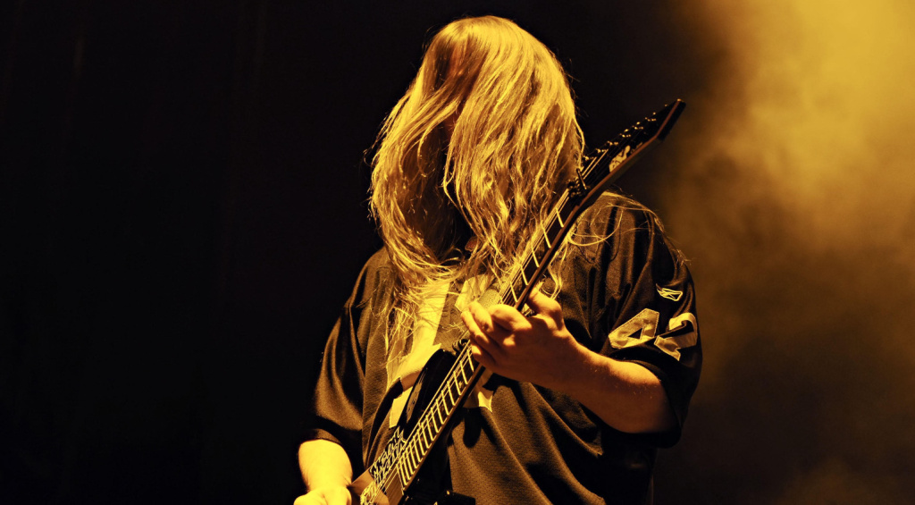 Metal Axe Guru: Jeff Hanneman