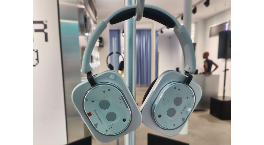 nothing Headphone 1