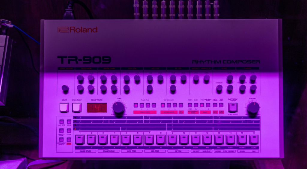 Iconic Roland TR-909