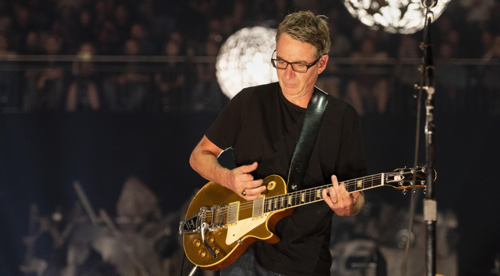 Stone Gossard from Pearl Jam: Master of grunge guitar