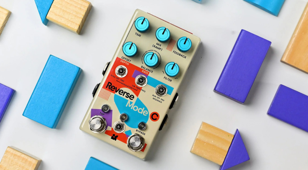 Reverse Mode C in beige