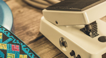 The Best Wah Wah Pedals for Iconic Guitar Tones: Cry Baby and Beyond