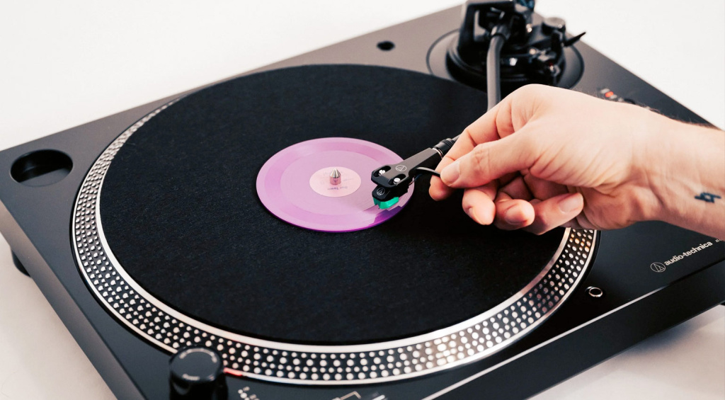 Tiny Vinyl is even smaller than you might imagine.