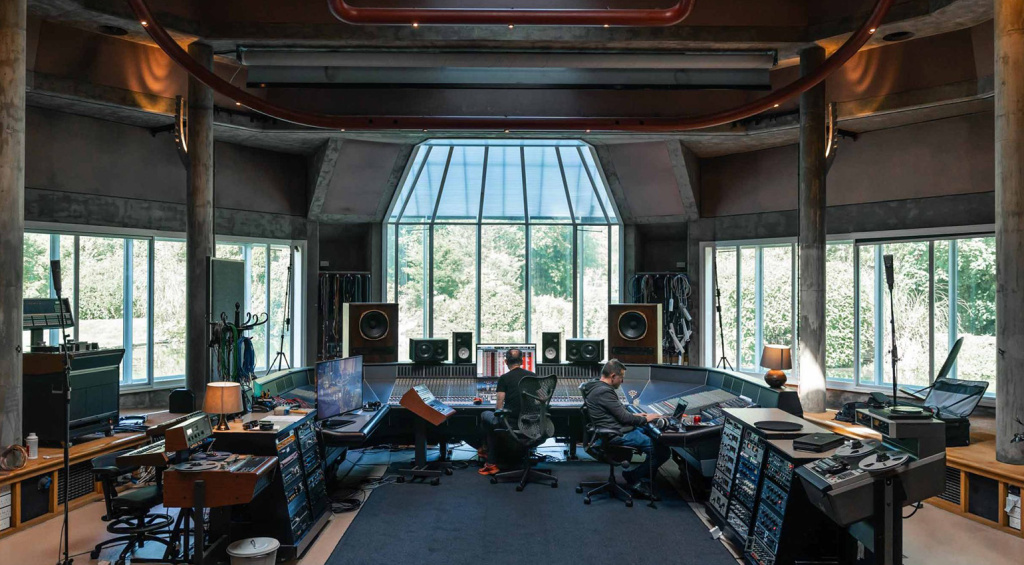 Real World Big Room
