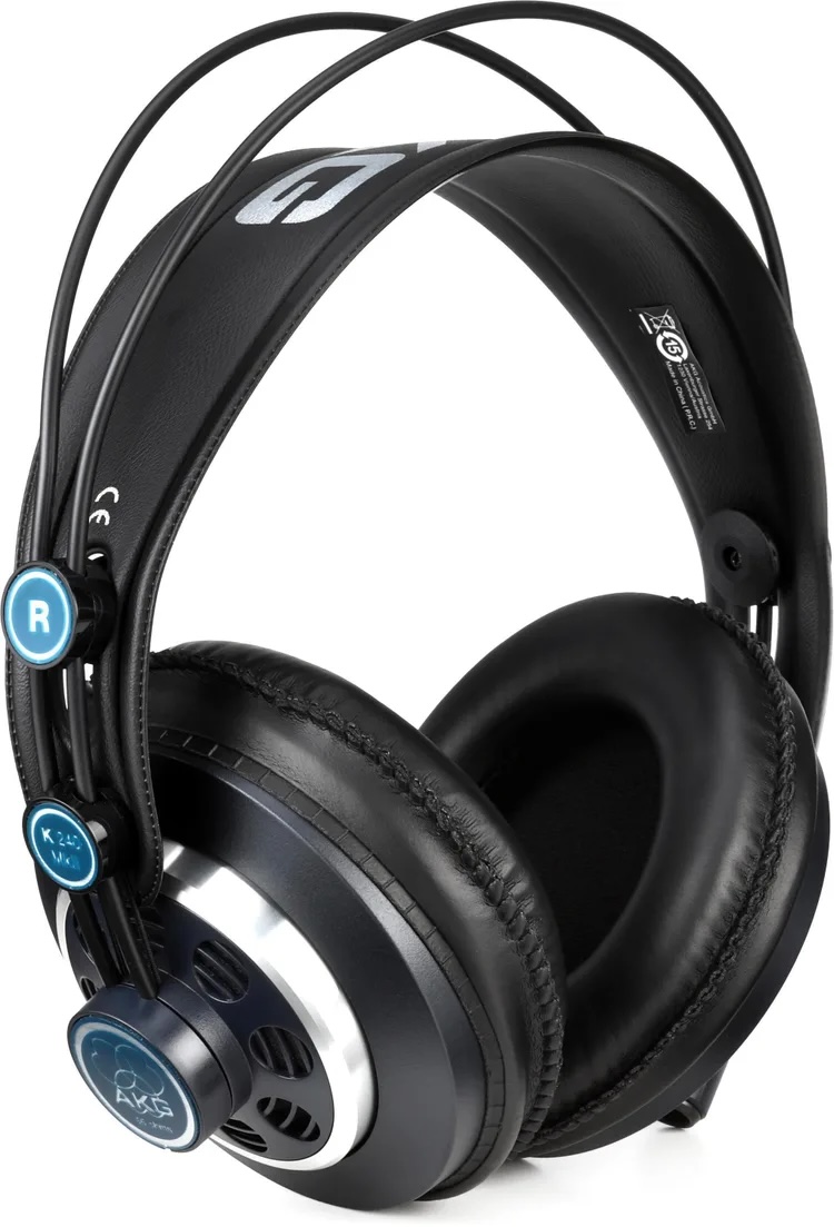 AKG K240 MKII