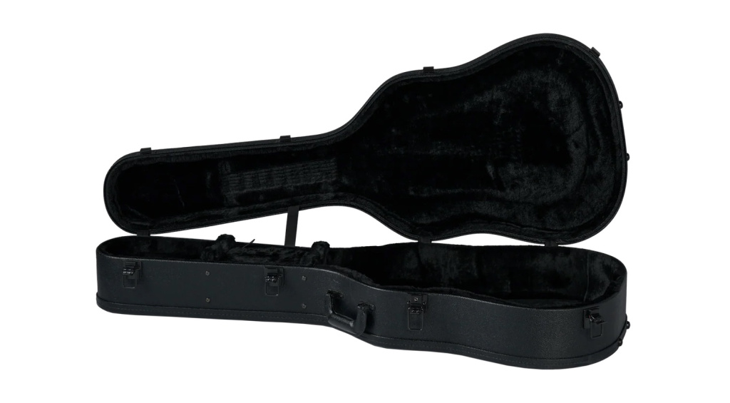 Beautiful black case for the Raven