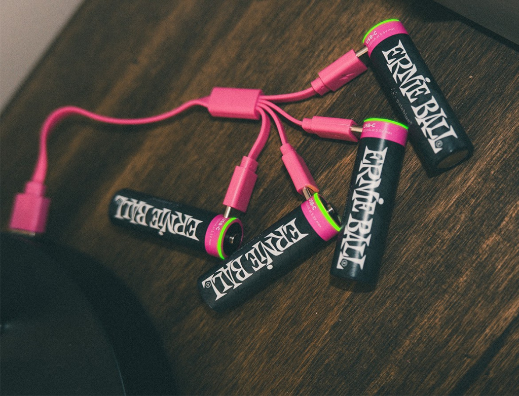 Built-in USB-C ports and LED indicators