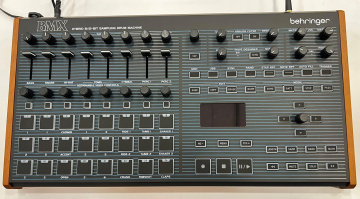 Behringer BMX