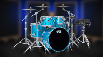 DWe x Roland 5-piece in Laser Blue
