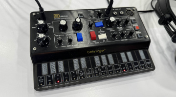 Behringer D Mini teaser