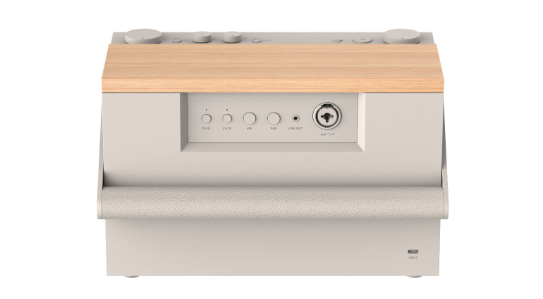 Fender Audio ELIE 12 Connectivity